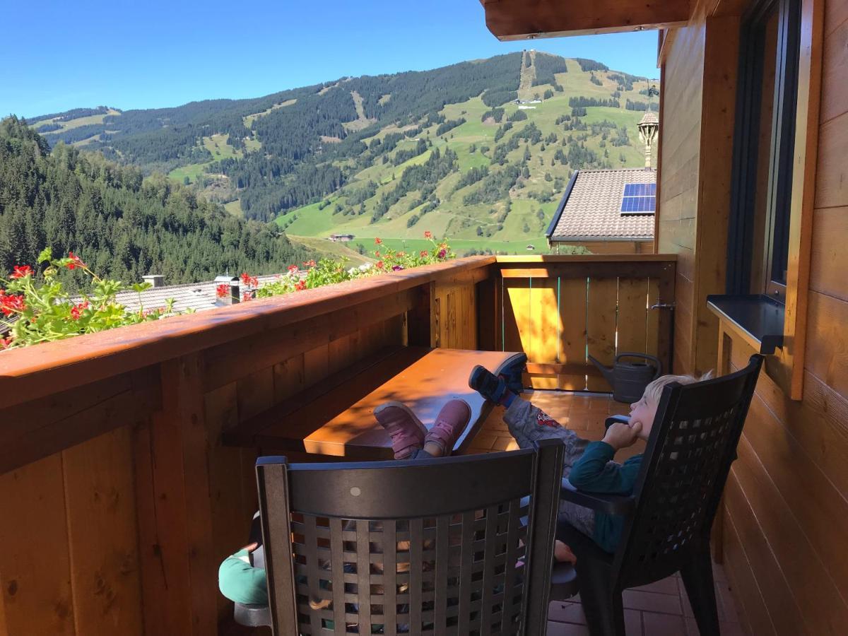 Landhaus Taxach Saalbach-Hinterglemm Exterior foto